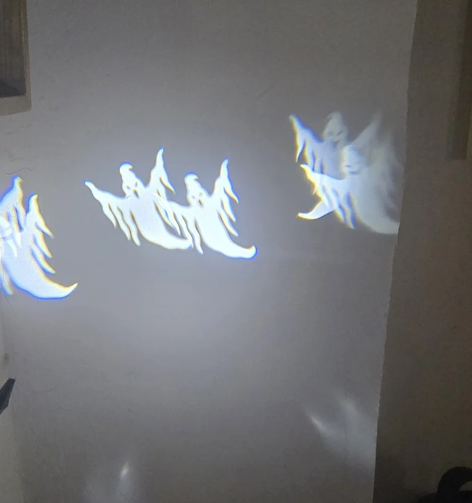 6 Gemmy Whirl-A-Motion-Ghosts Projection Lightshow 6 total with stakes